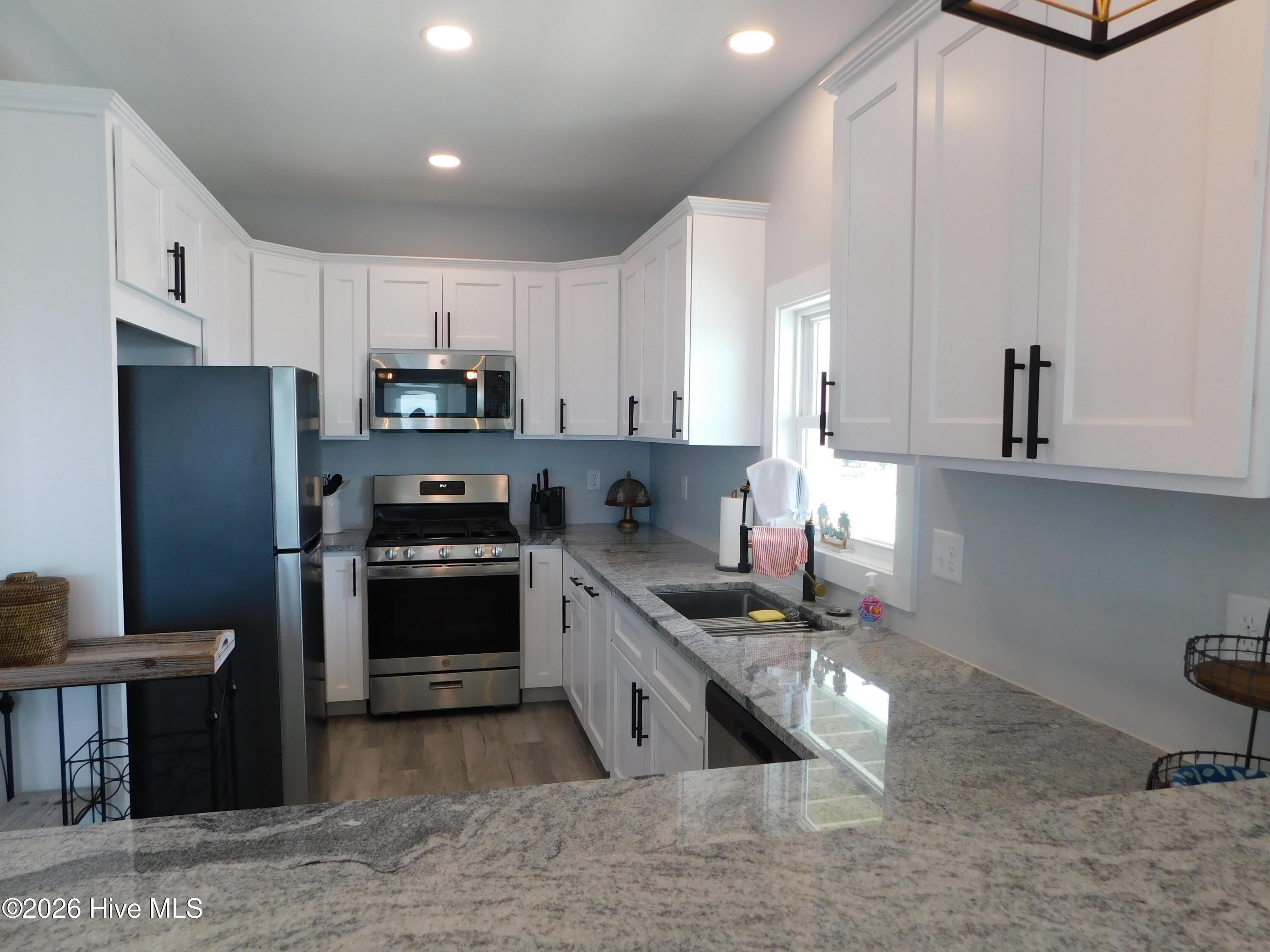 142 S Ferry Dock Road – photo 5