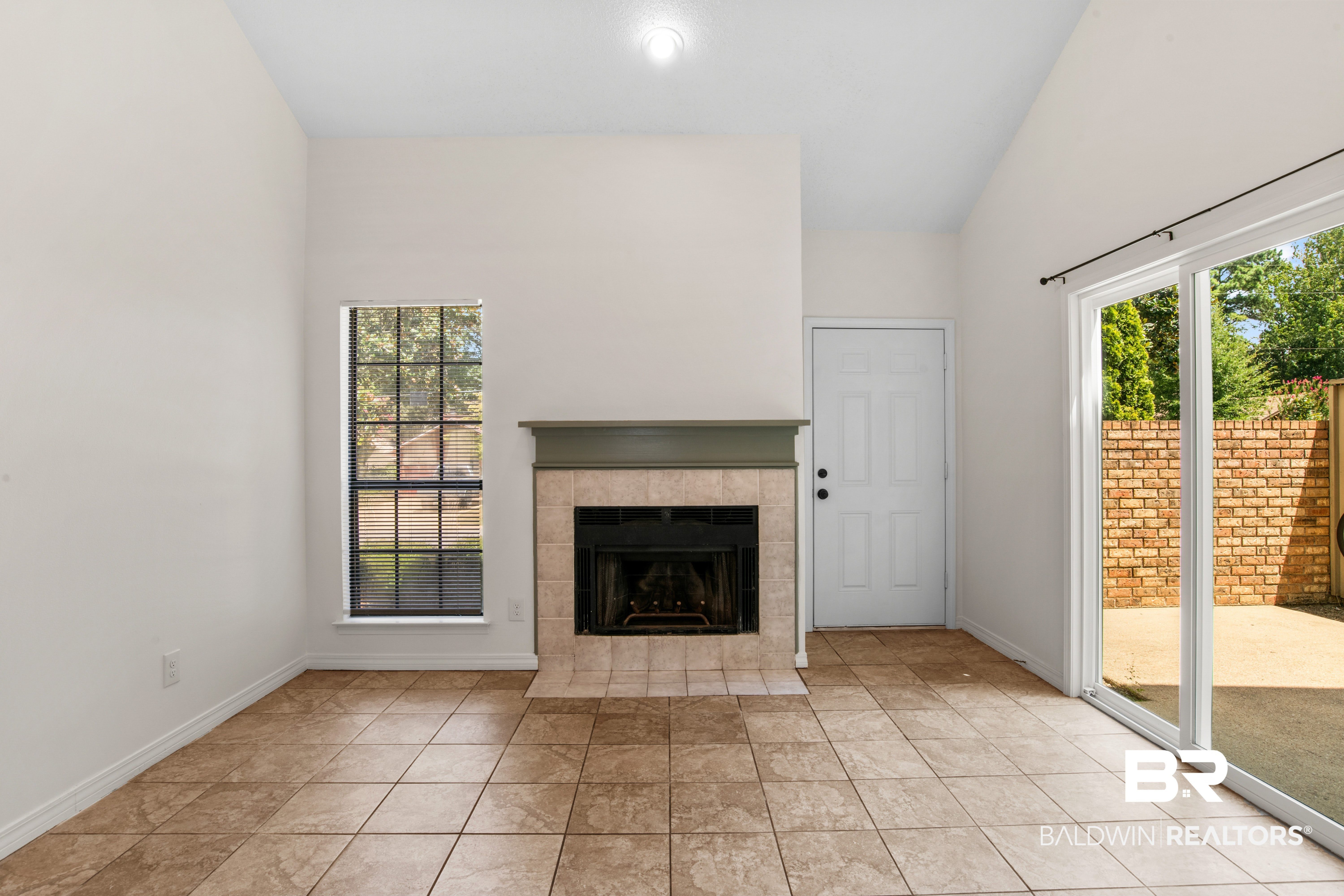 200 Parma Drive – photo 5