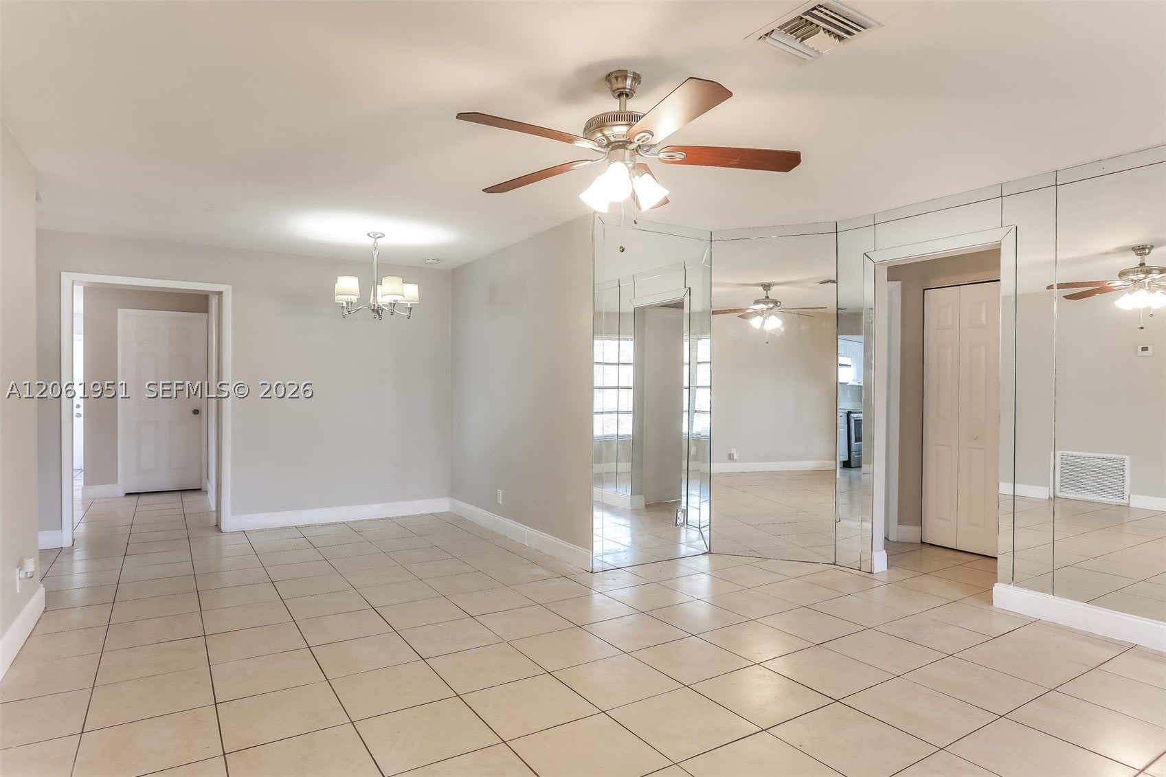 3751 NW 9th Ct – photo 4