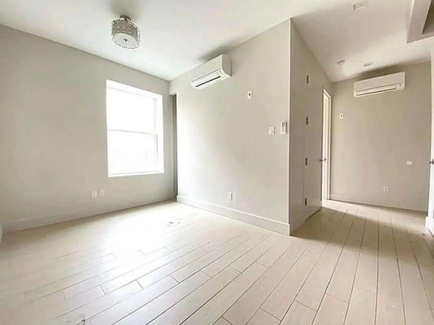 273 West 138th Street – photo 3
