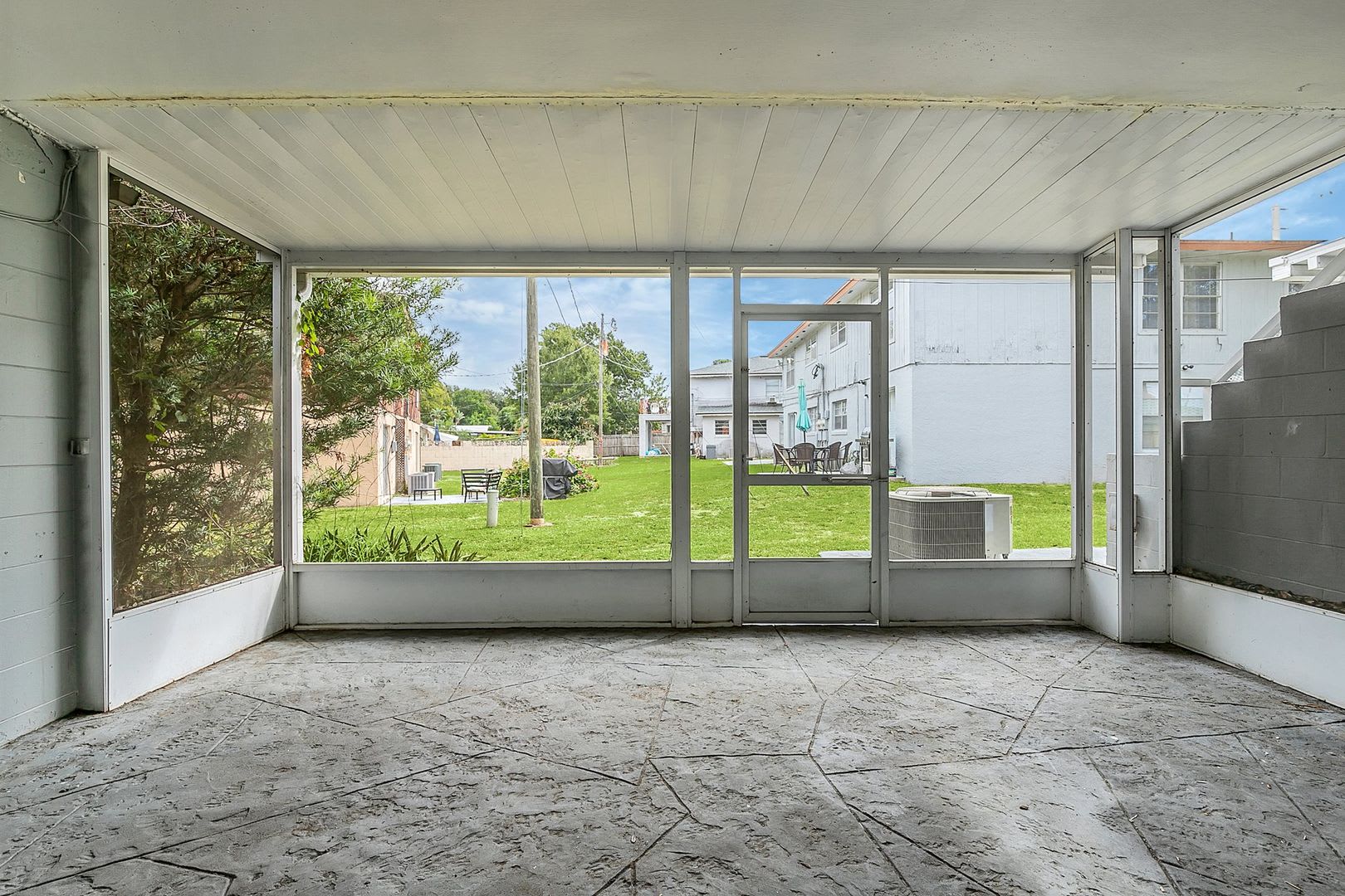 2/1.5 Unit for Rent in Titusville – photo 5