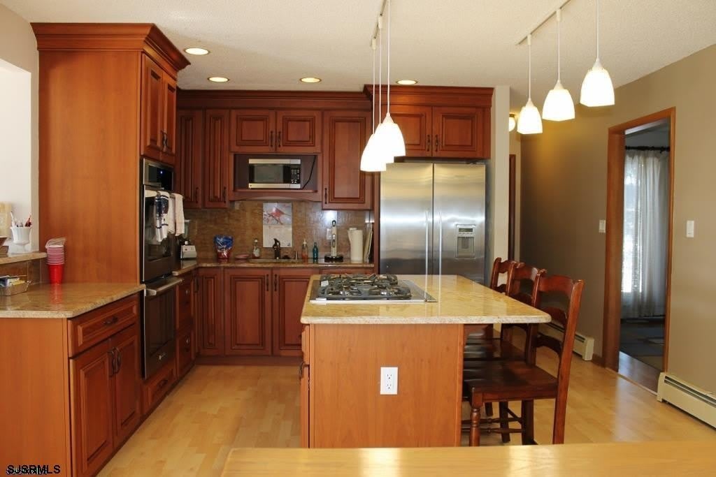 304 27th St – photo 4