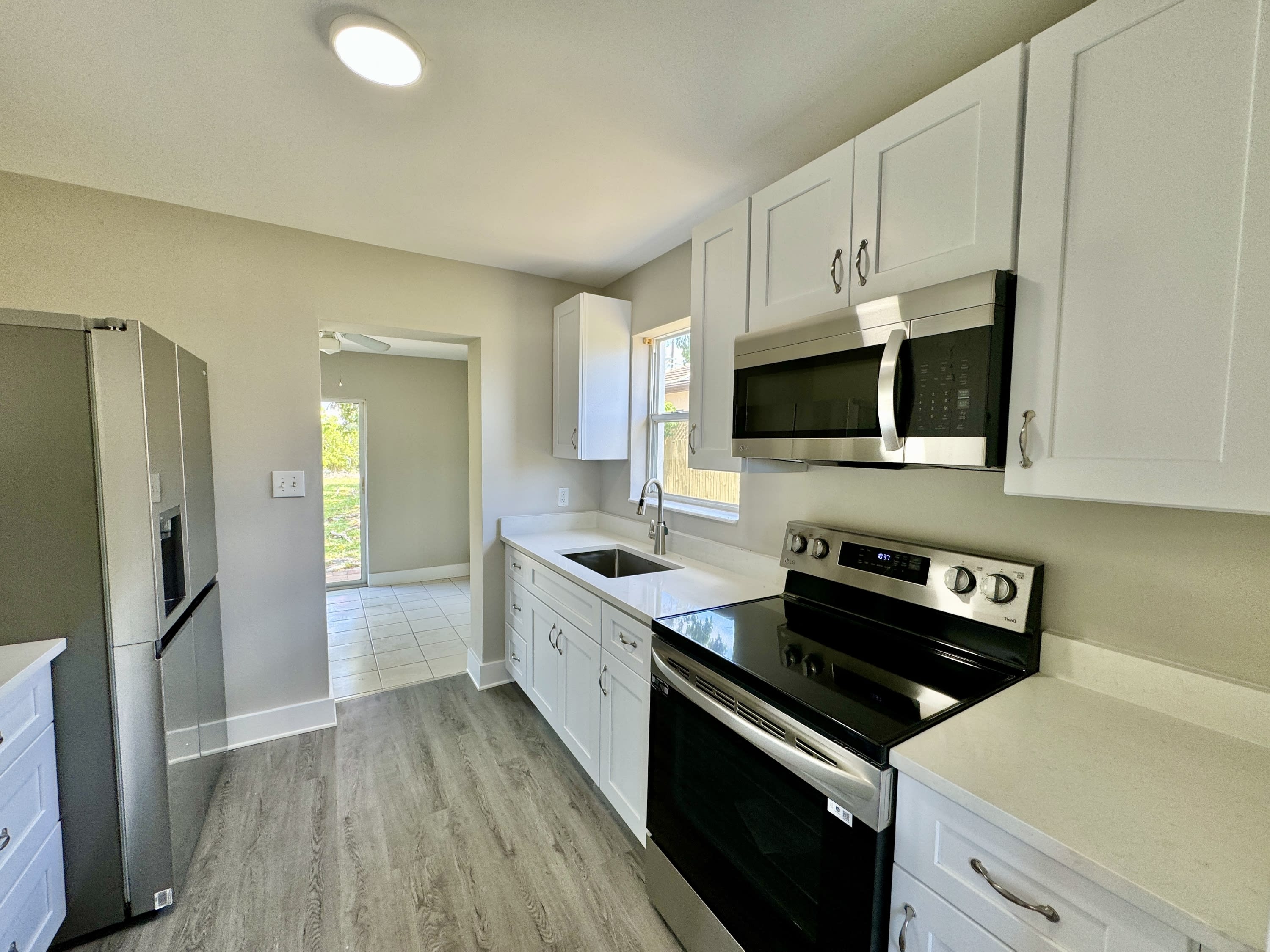 531 99th Ave. N. – photo 5