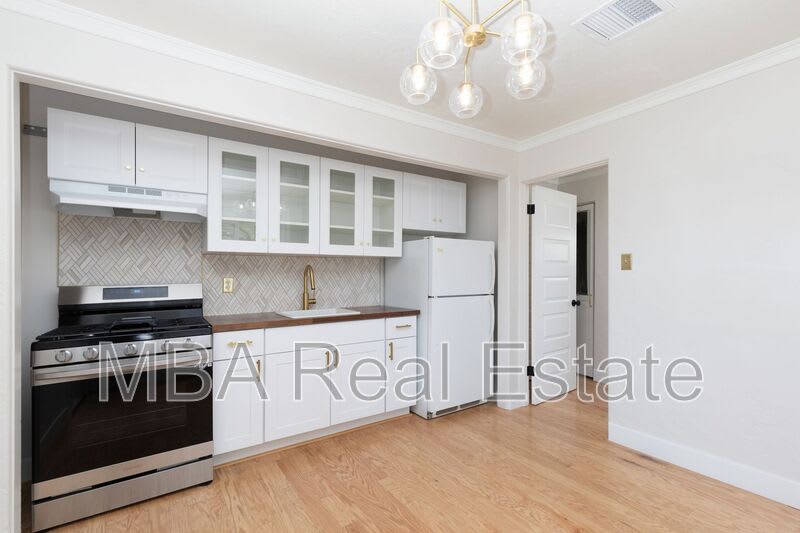 1342 W Monroe St – photo 4