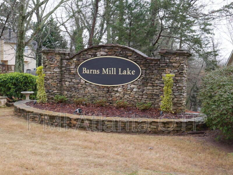 1782 Millview Dr – photo 1
