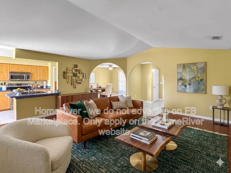 2194 Rio De Janeiro Ave – photo 2