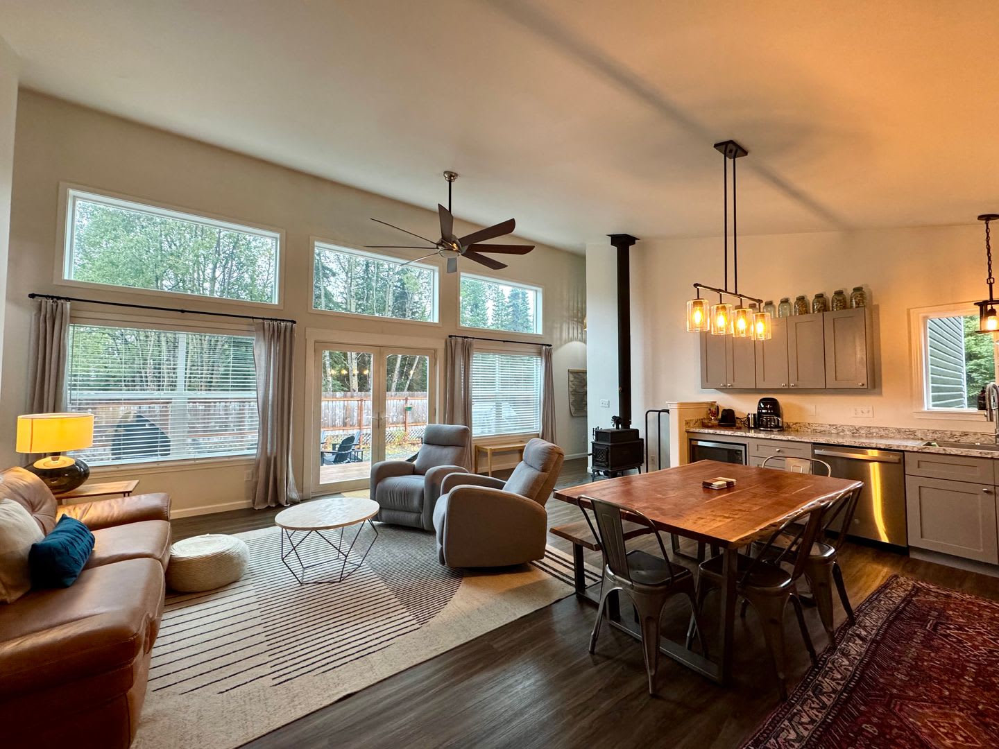 SEASONAL STERLING HOME – photo 2