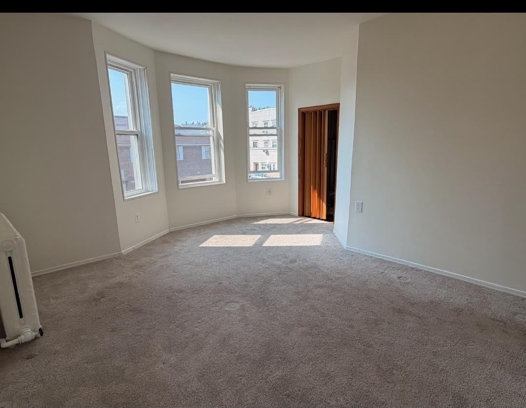 318 BROADWAY – photo 5