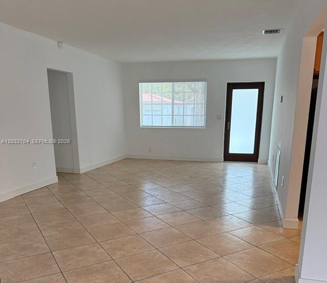 753 Navarre Avenue – photo 3