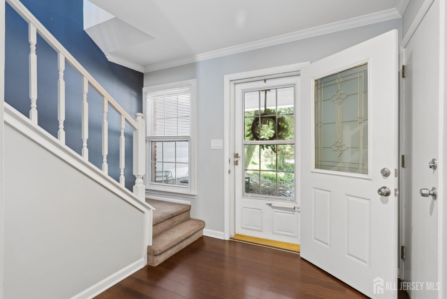 6 Bradford Drive – photo 3