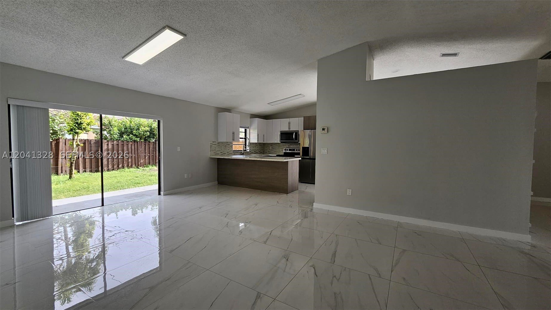 14470 SW 96th Ter – photo 3
