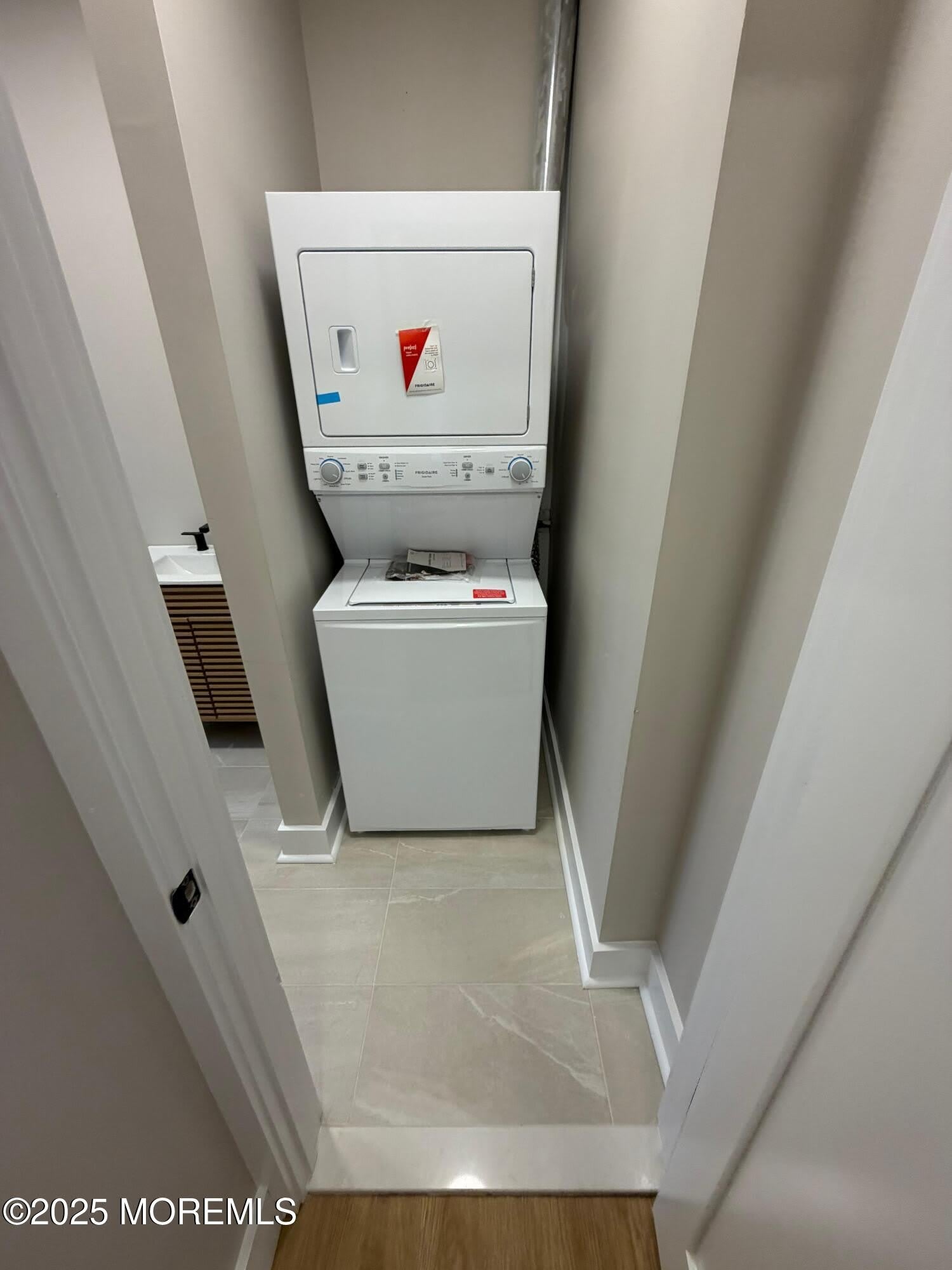 142 State Street – photo 5