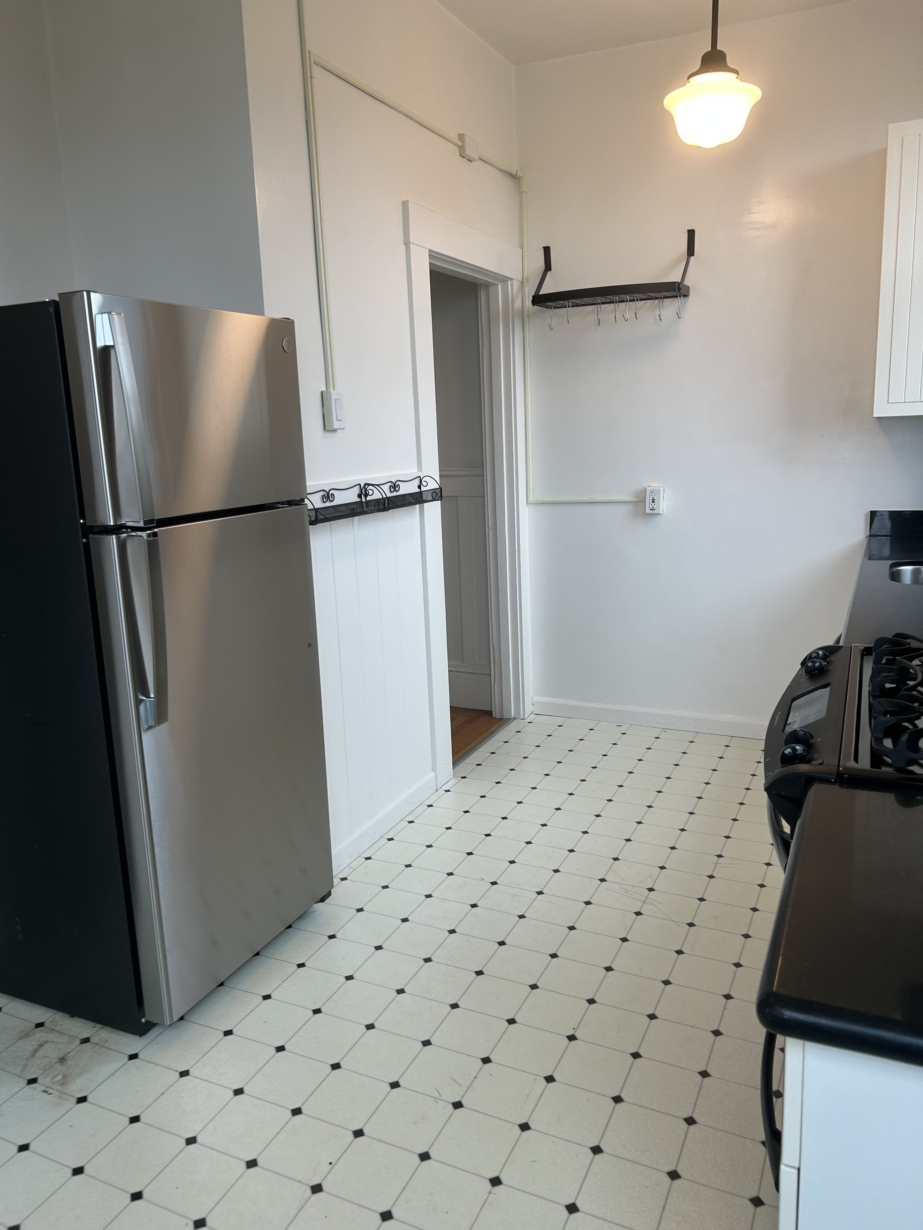 810 Masonic Avenue – photo 5
