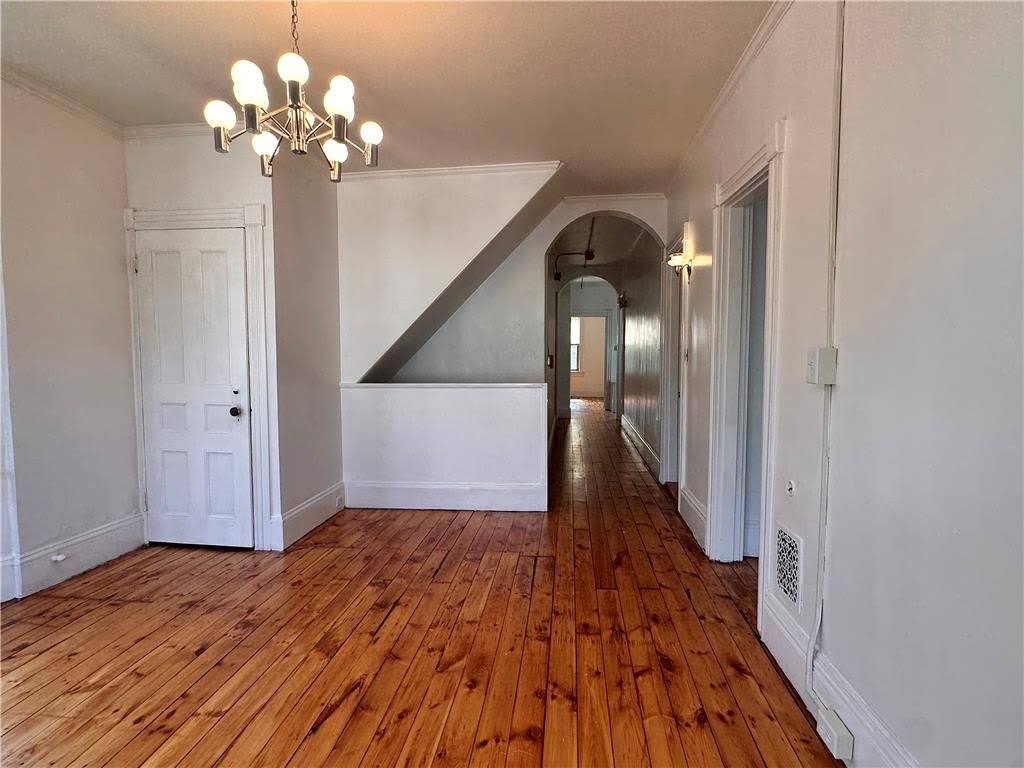 320 Cattell Street – photo 5