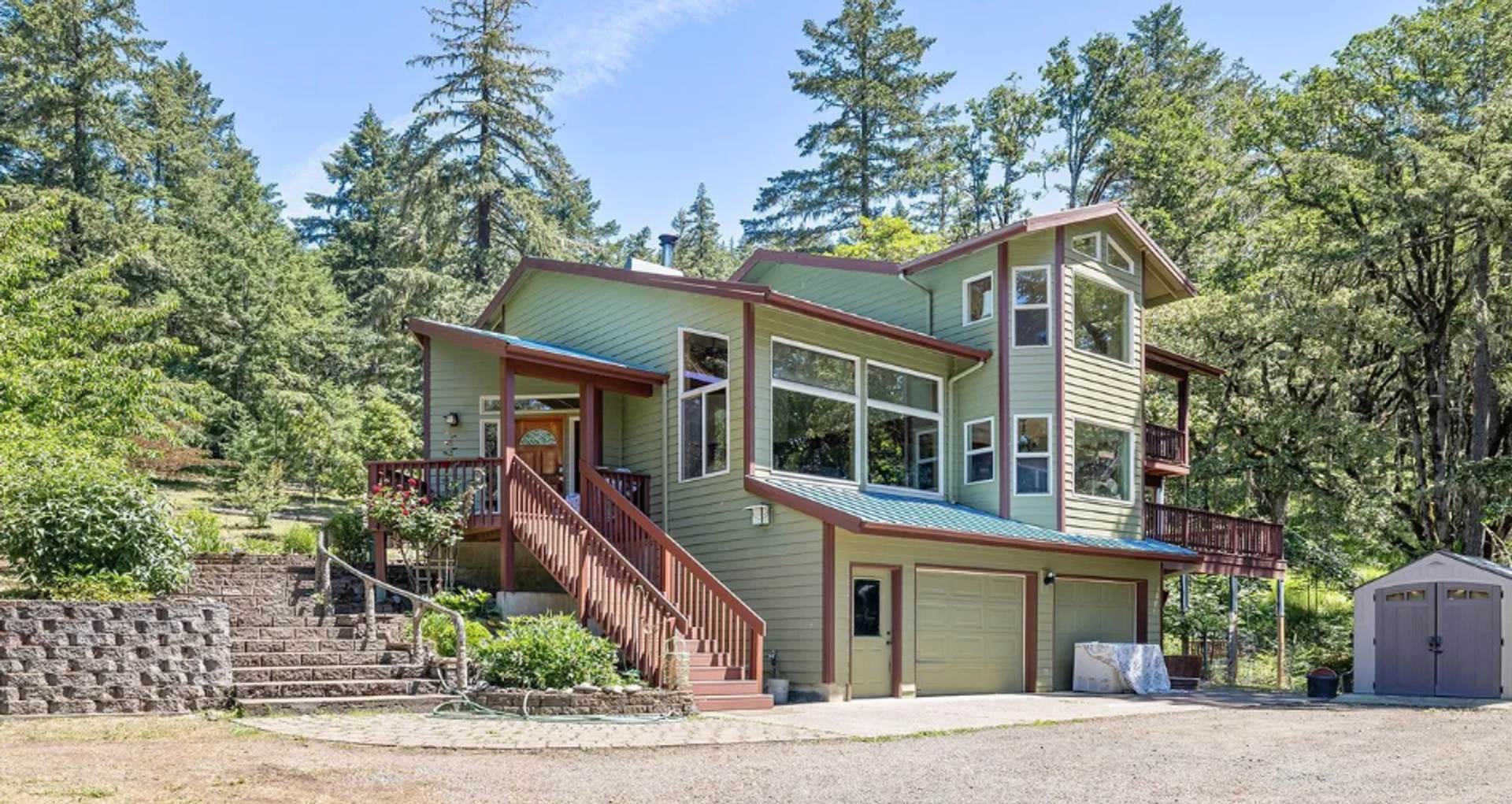 Welcome to Your Dream Home- Peaceful, Secluded... A MUST TOUR – photo 2