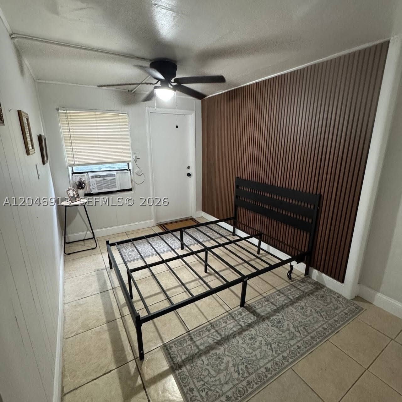 1212 NW 11th Ct – photo 2