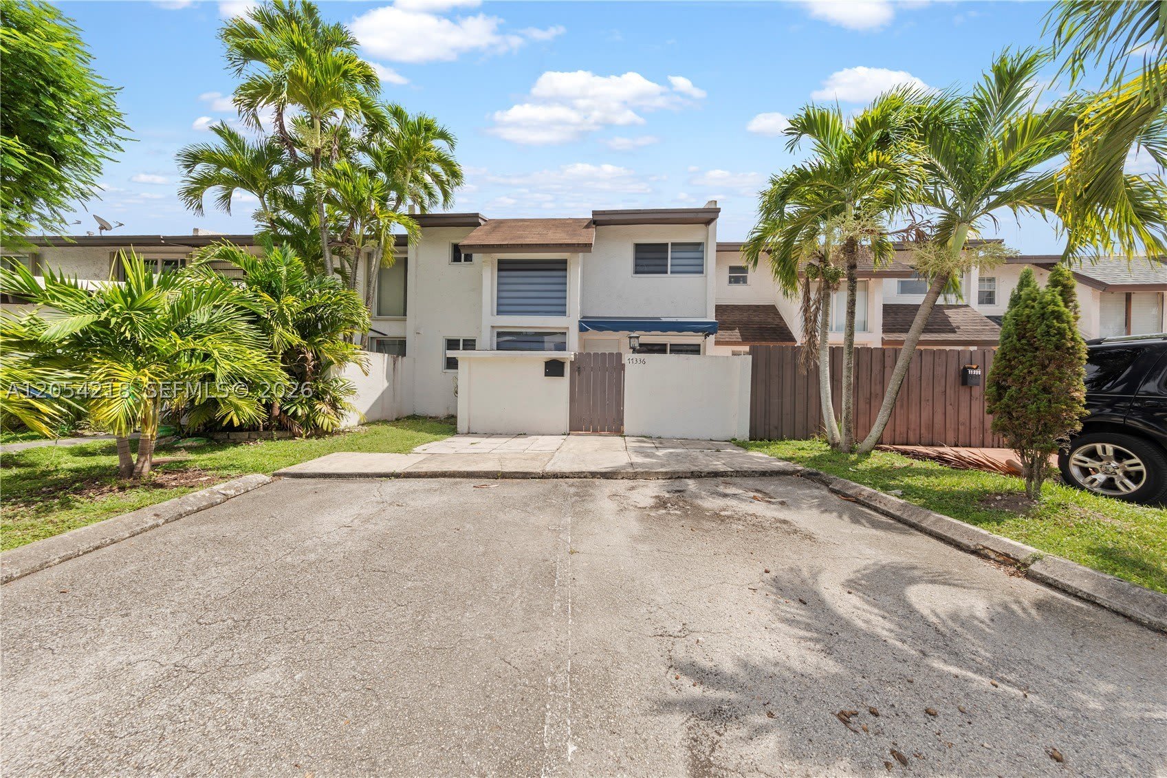 11336 SW 69th Ter – photo 1