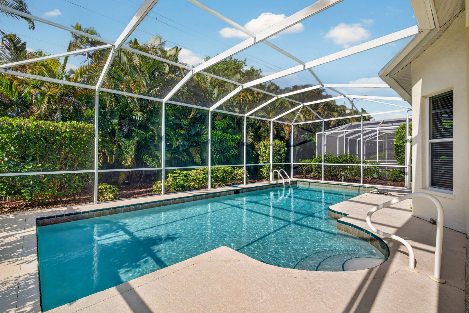 Calling All Golfers Beautiful Single Family Private Heated Pool Home In Stonebridge Country Club Naples Golf Transfer Home Offered Seasonal Or Annually – photo 1