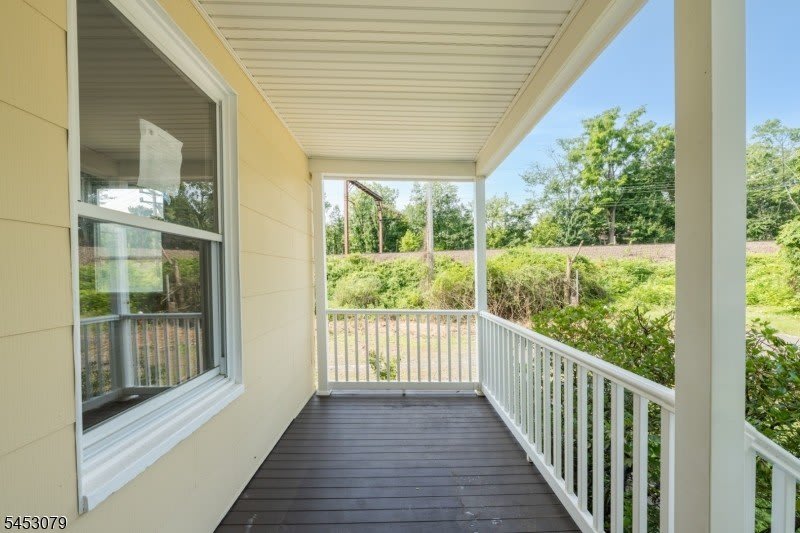 37 Bowers Ln – photo 3