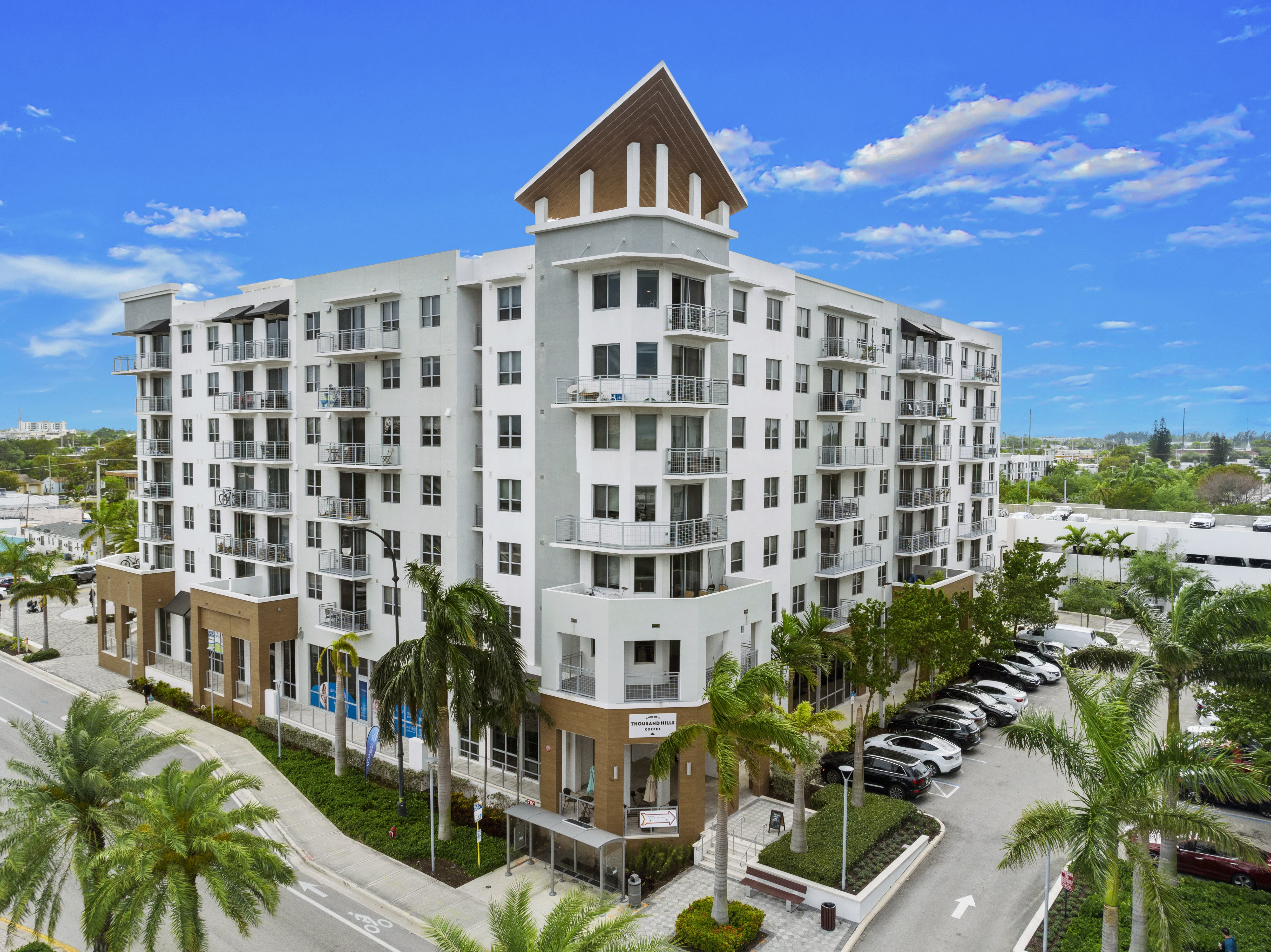 ArtSquare at Hallandale – photo 2