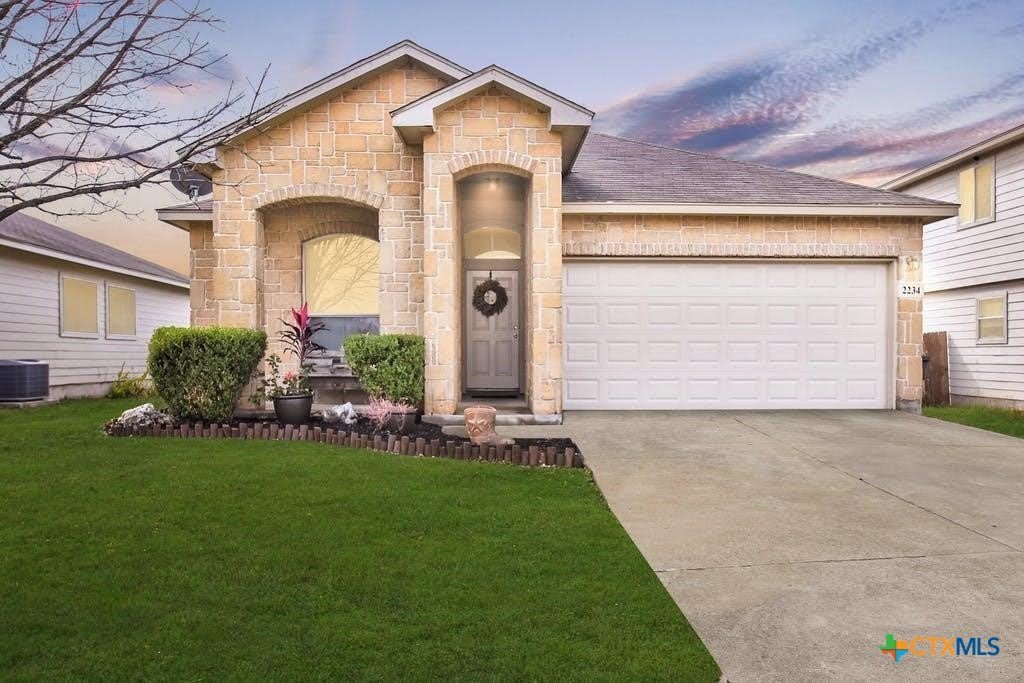 2234 Lakeline Drive – photo 1