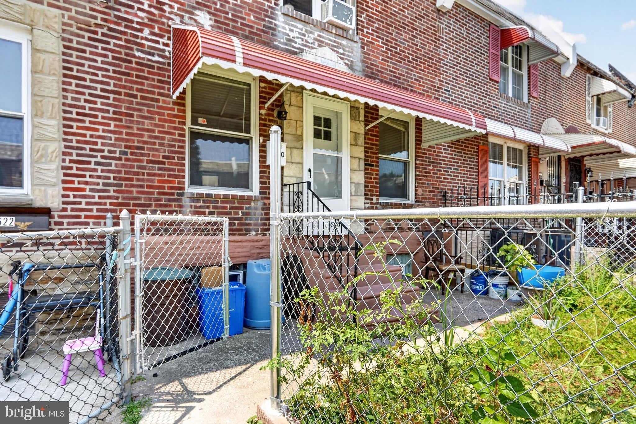 620 E CARVER Street – photo 1