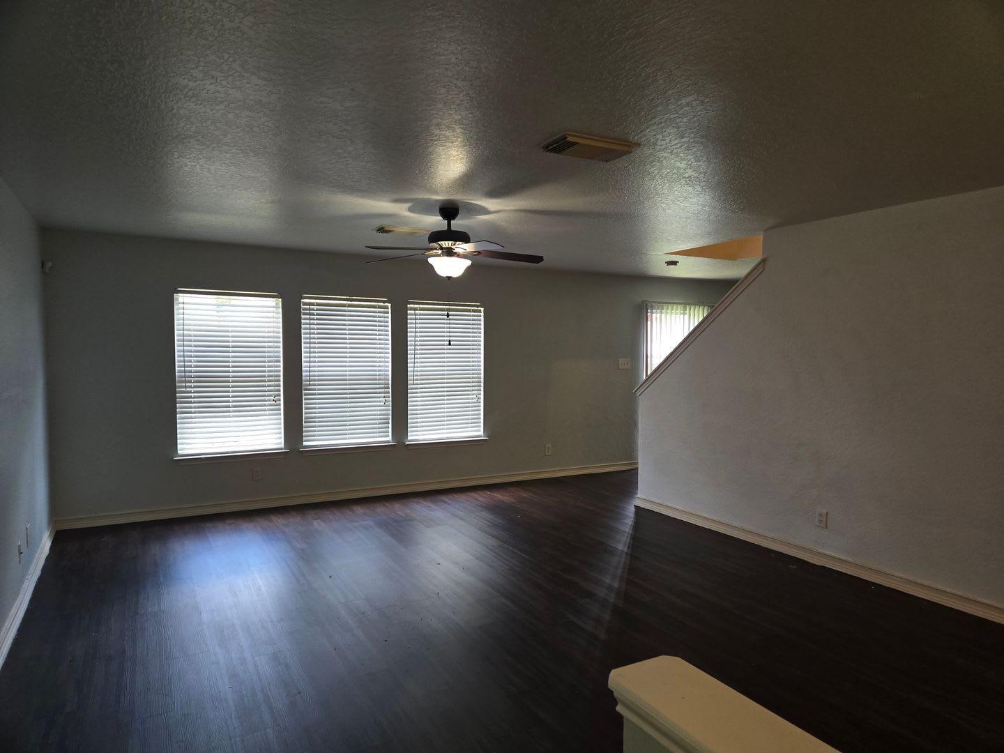 3 Bedroom with Game Room! – photo 3