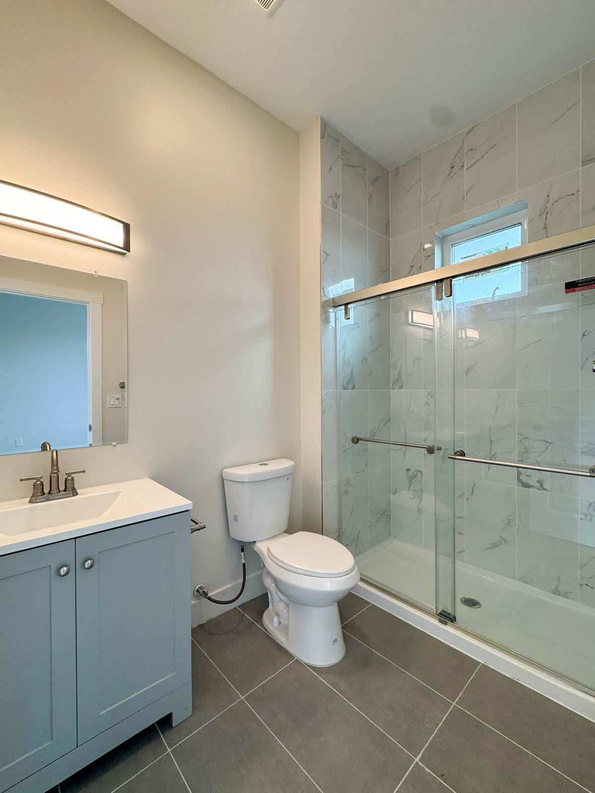 576 Marin Ave – photo 3