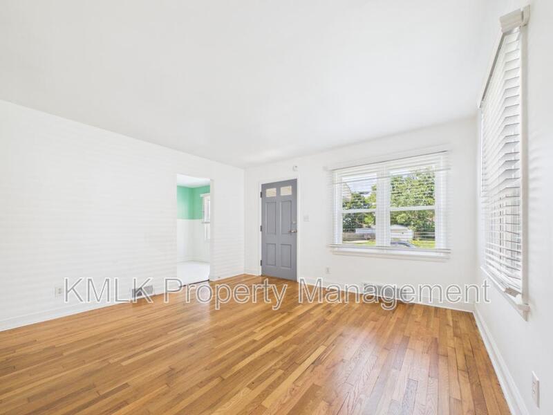 1263 Atwood Ave – photo 5