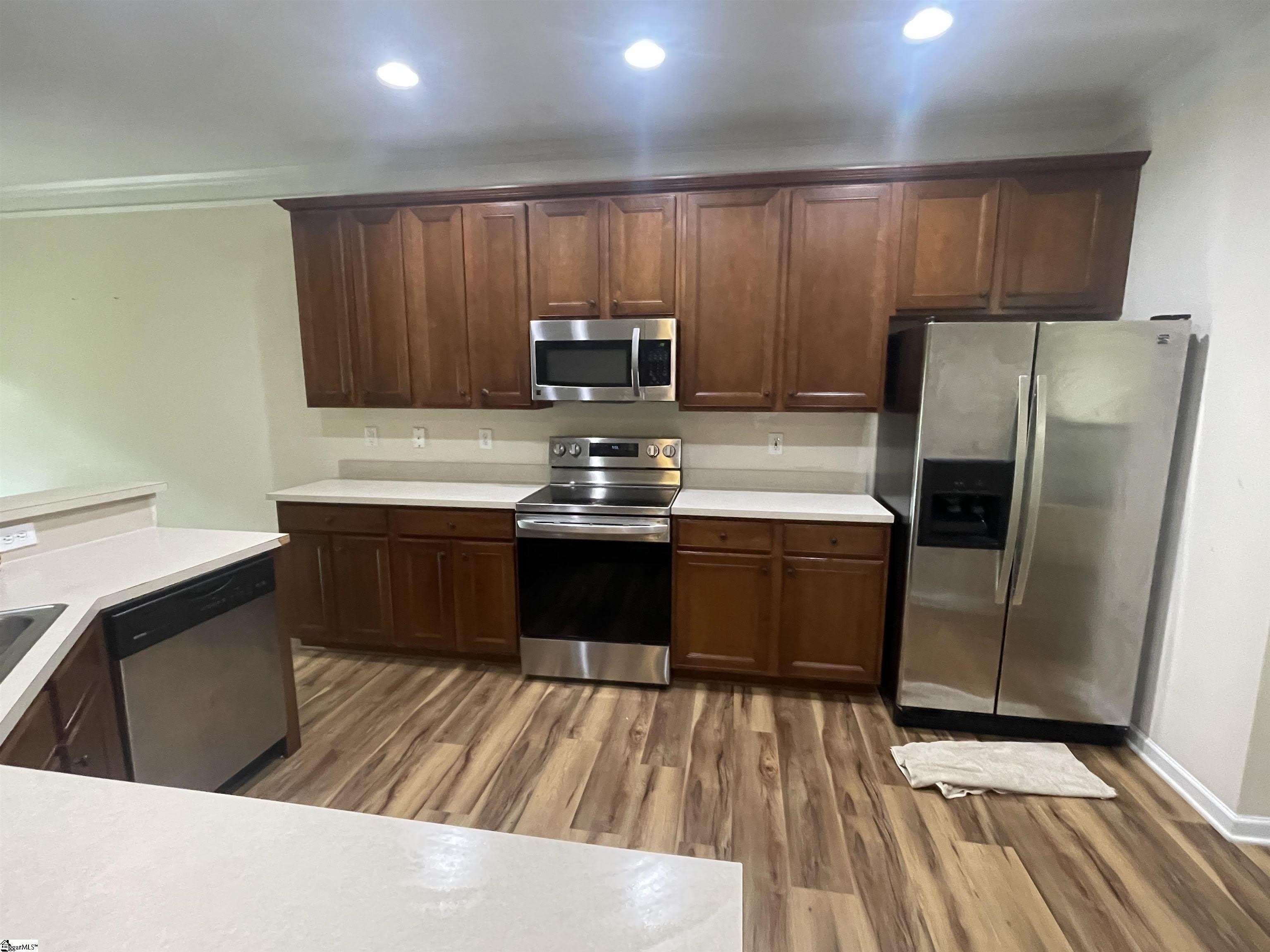504 Millervale Road – photo 4