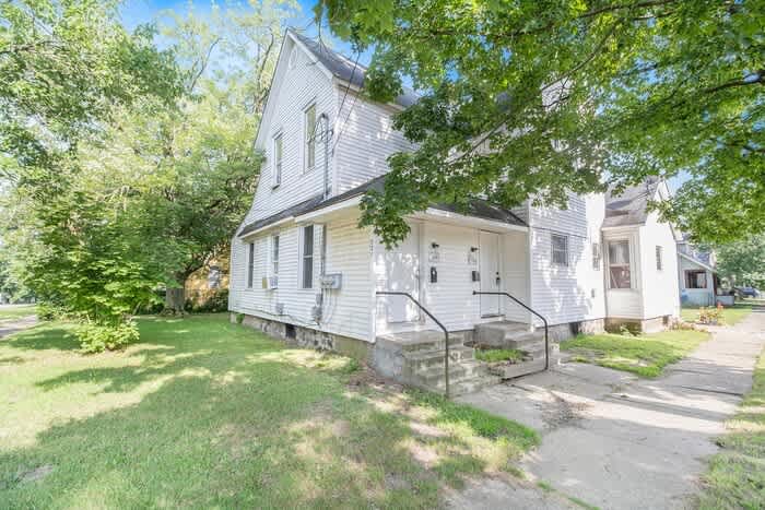 1703 South Park Street – photo 2