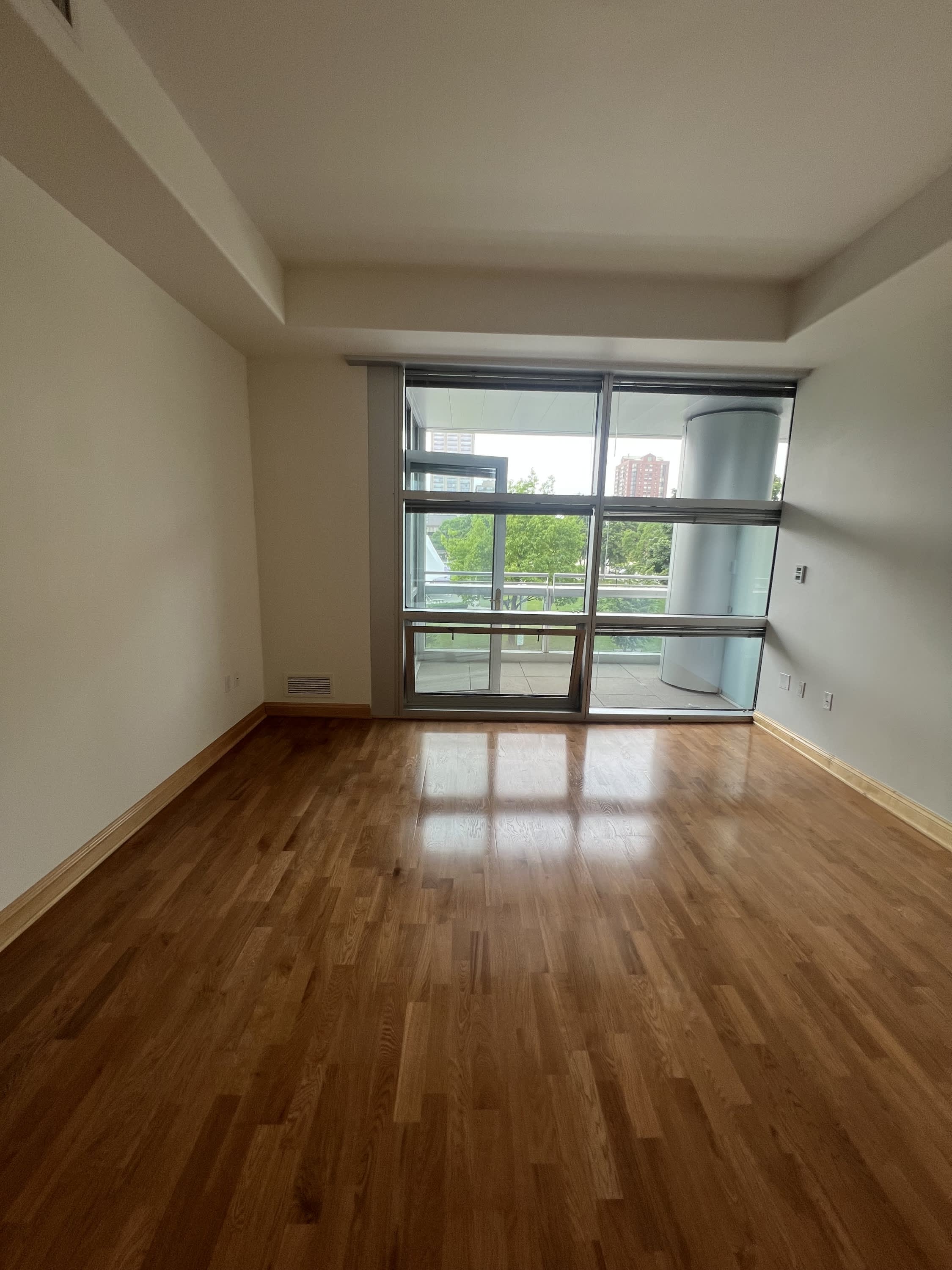 545 East Wells Street – photo 5
