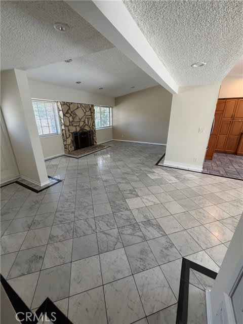22346 Hartland Street – photo 5