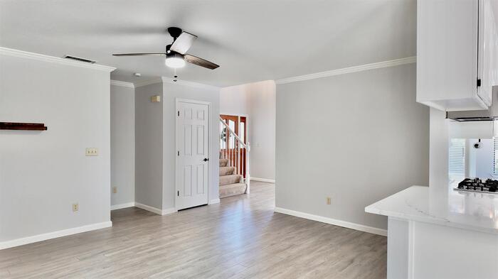 102 Davis Court – photo 5