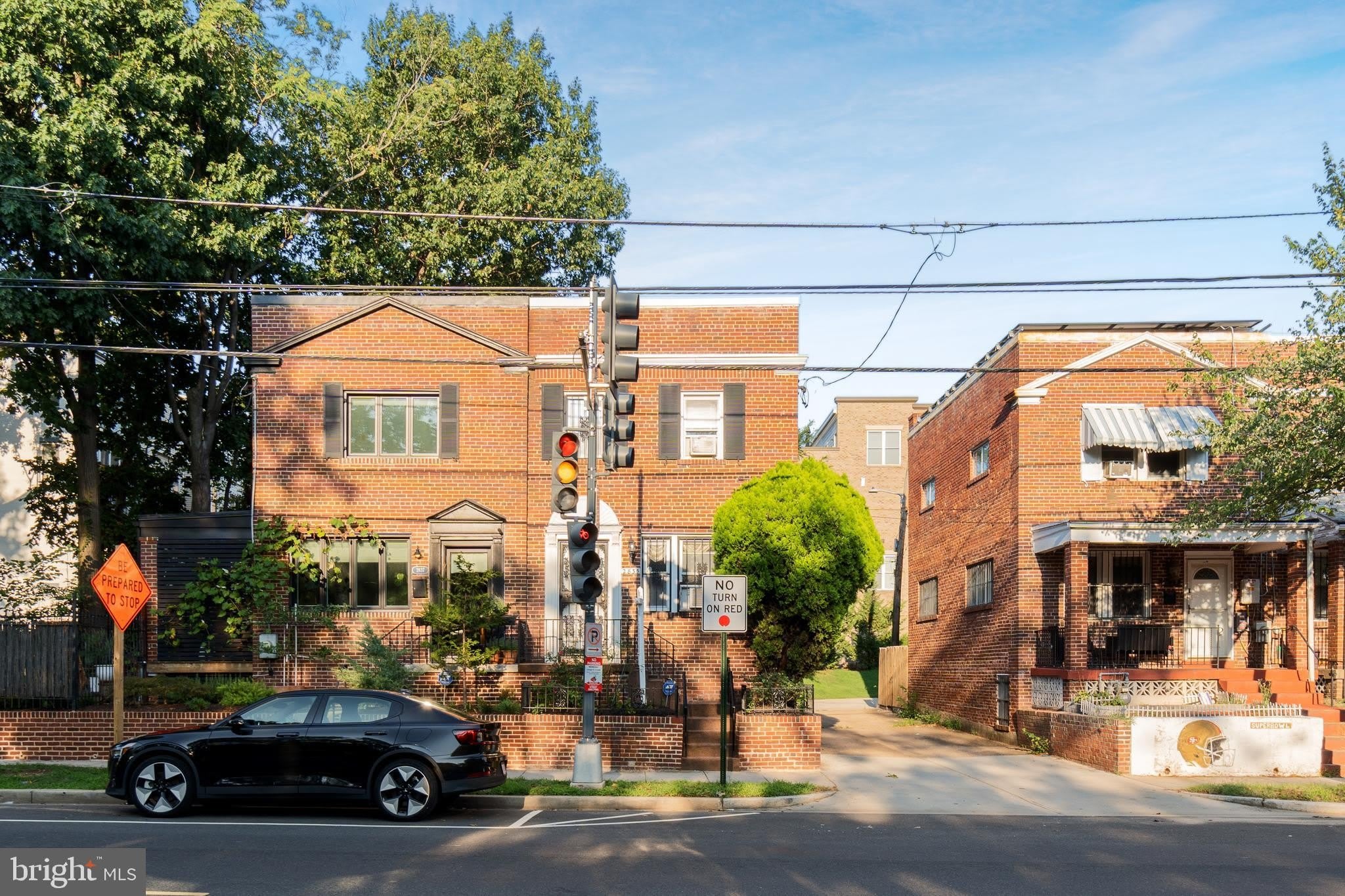 2835 4TH Street NE – photo 1