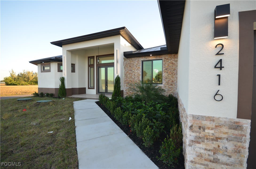 2416 Diplomat Parkway W – photo 4