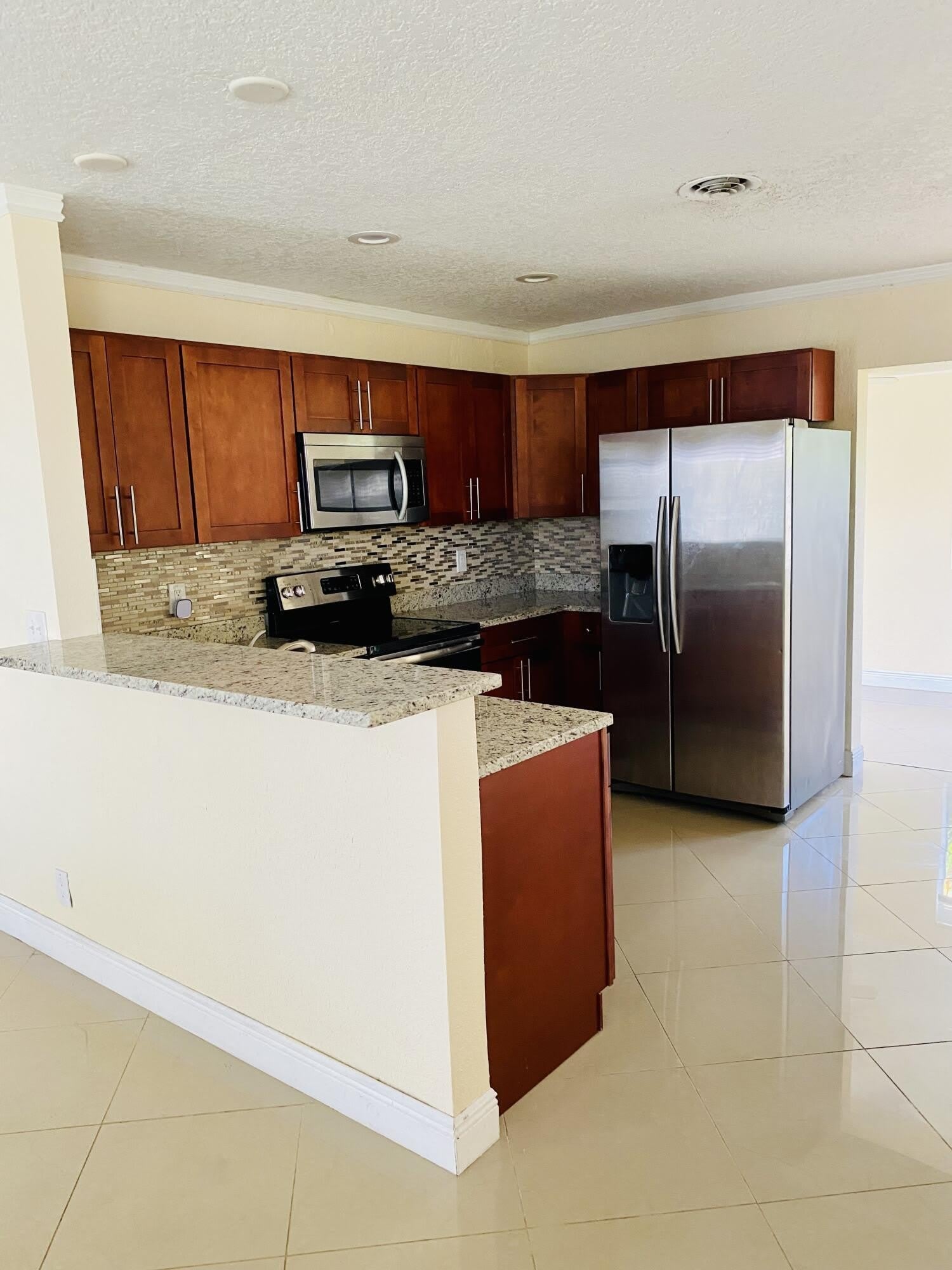 4559 NW 16th Way – photo 2