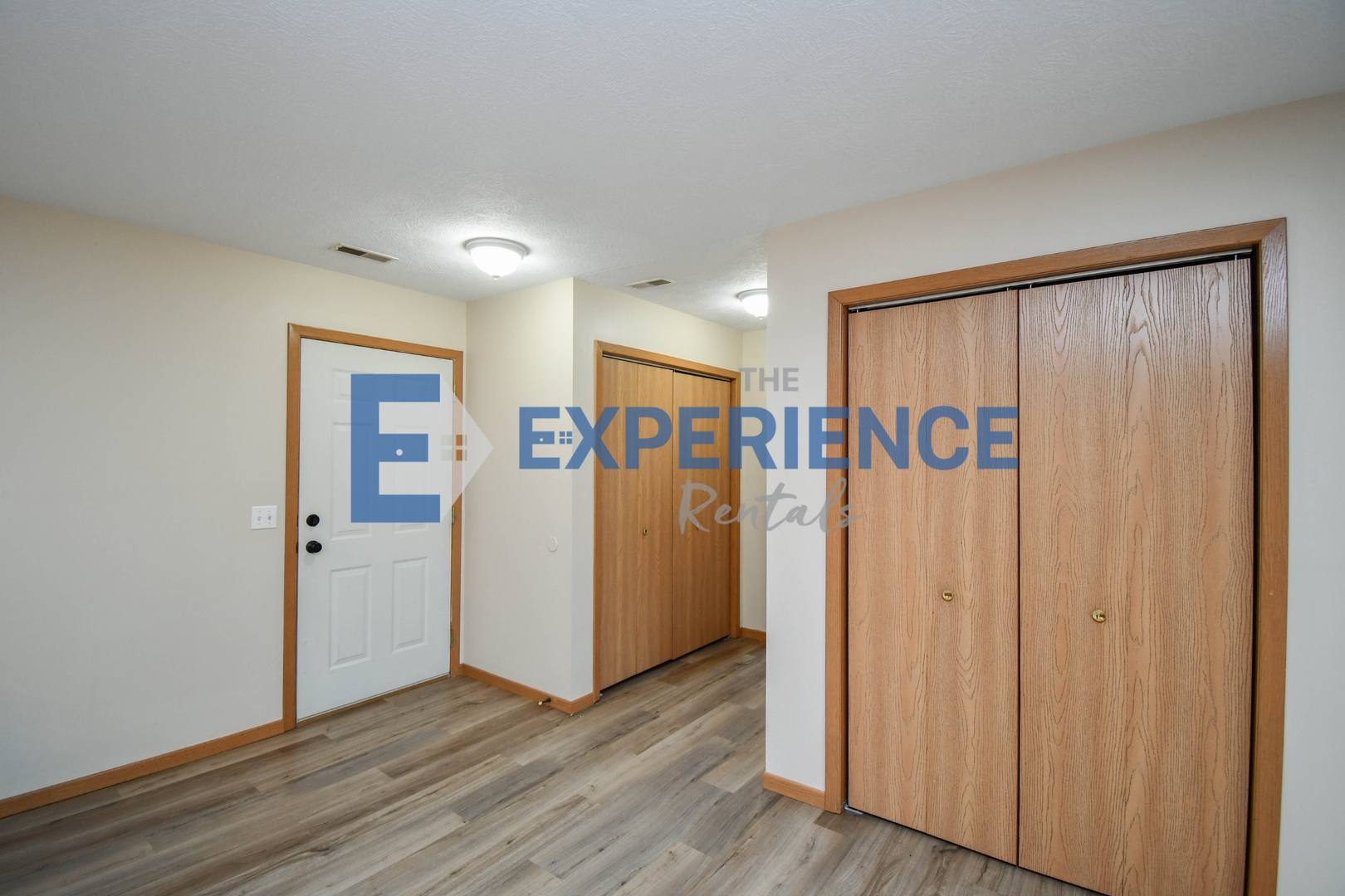 Comfortable 3-Bedroom Condo in Brandon – Available Now! – photo 4