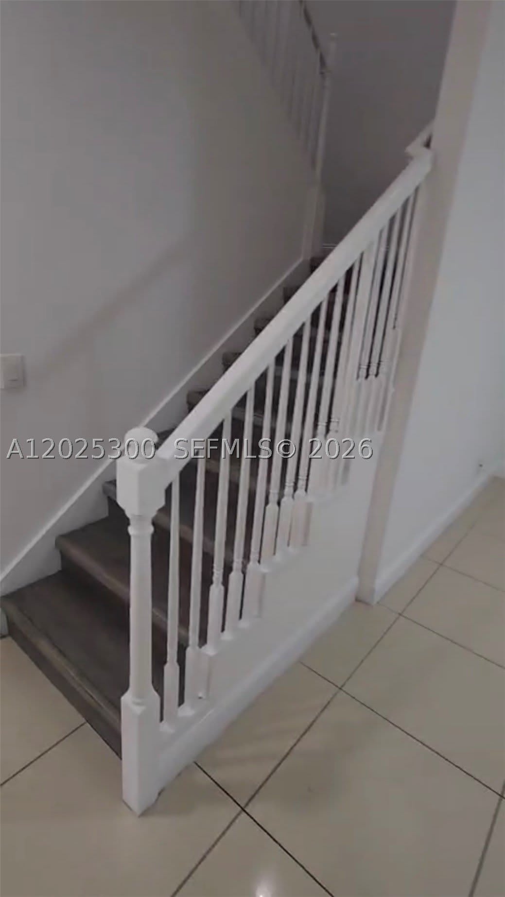 4216 Leo Ln – photo 2