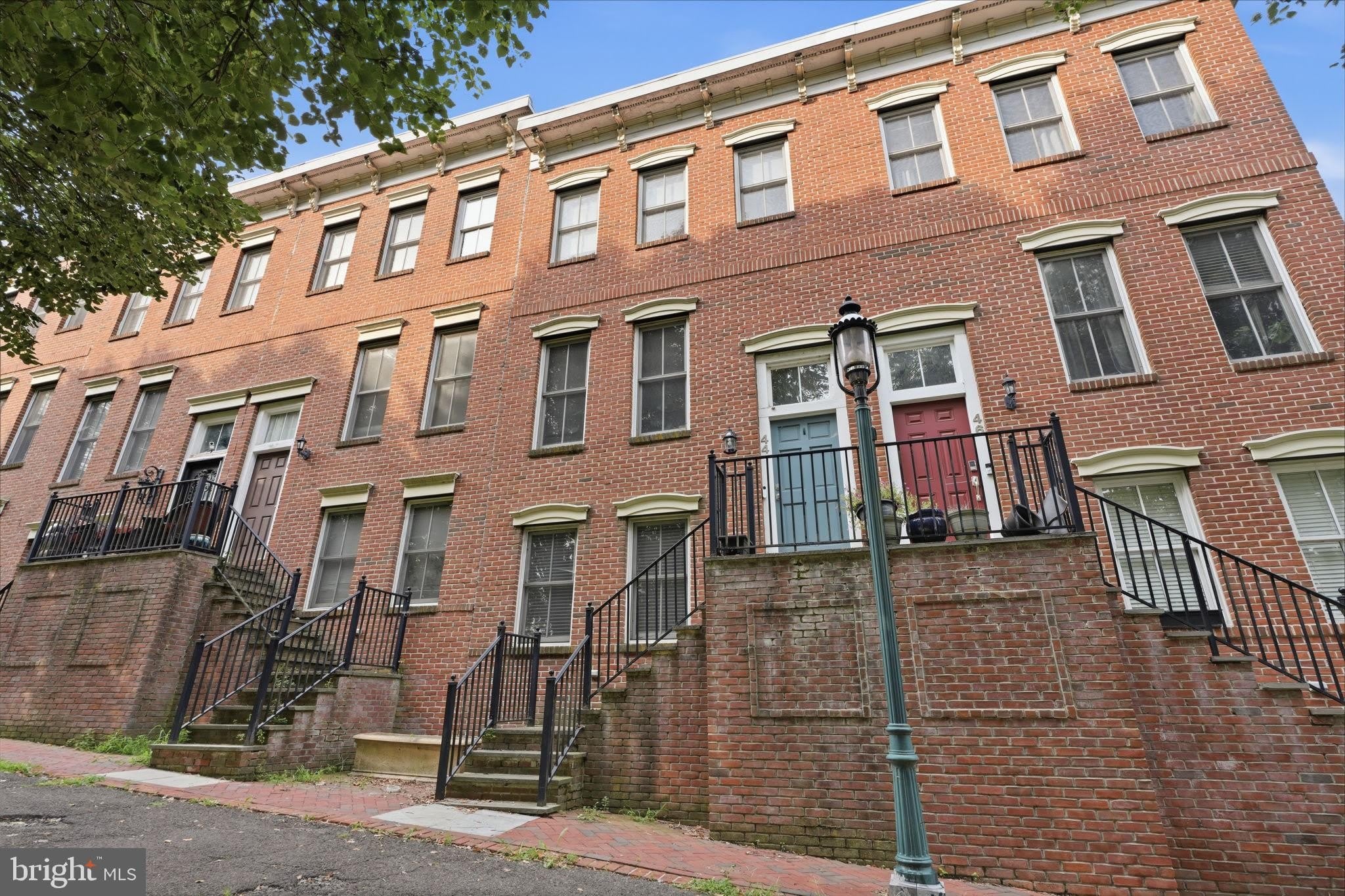 44 LIVINGSTON Street – photo 2
