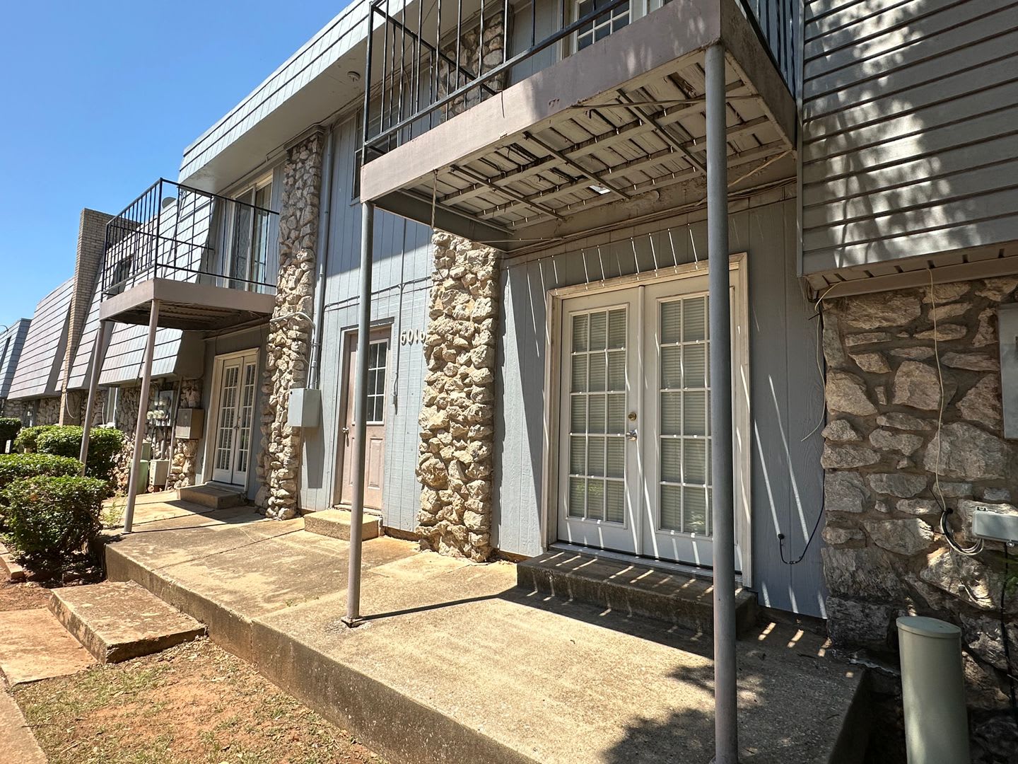 2 Bed/ 2 Bath Condo – photo 2