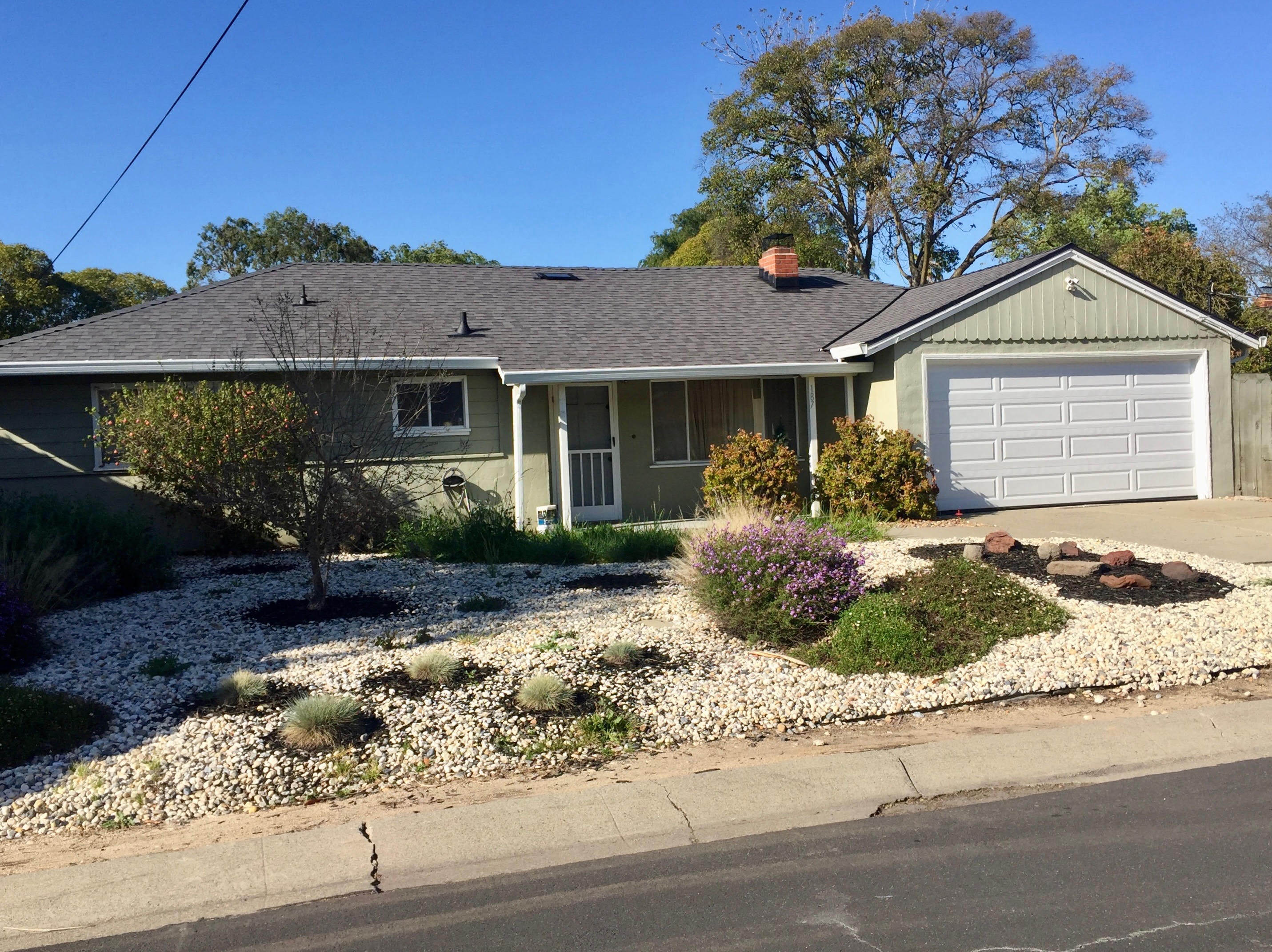 187 Agnes Way – photo 2