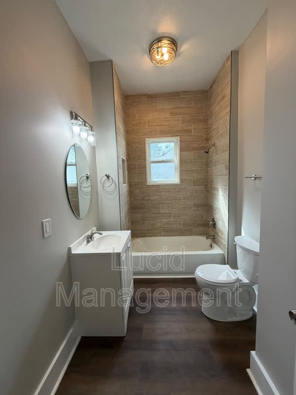 1312 Earl Avenue – photo 5