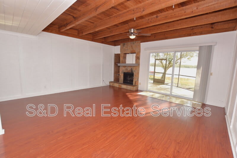 2221 9Th St Se – photo 5