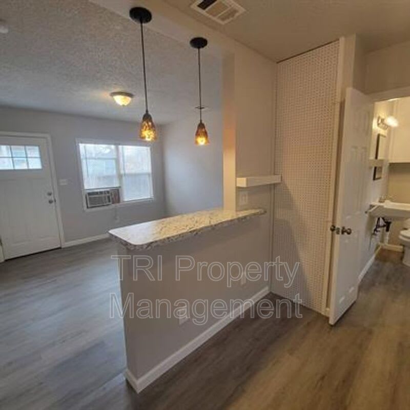 320 12Th Street – photo 3