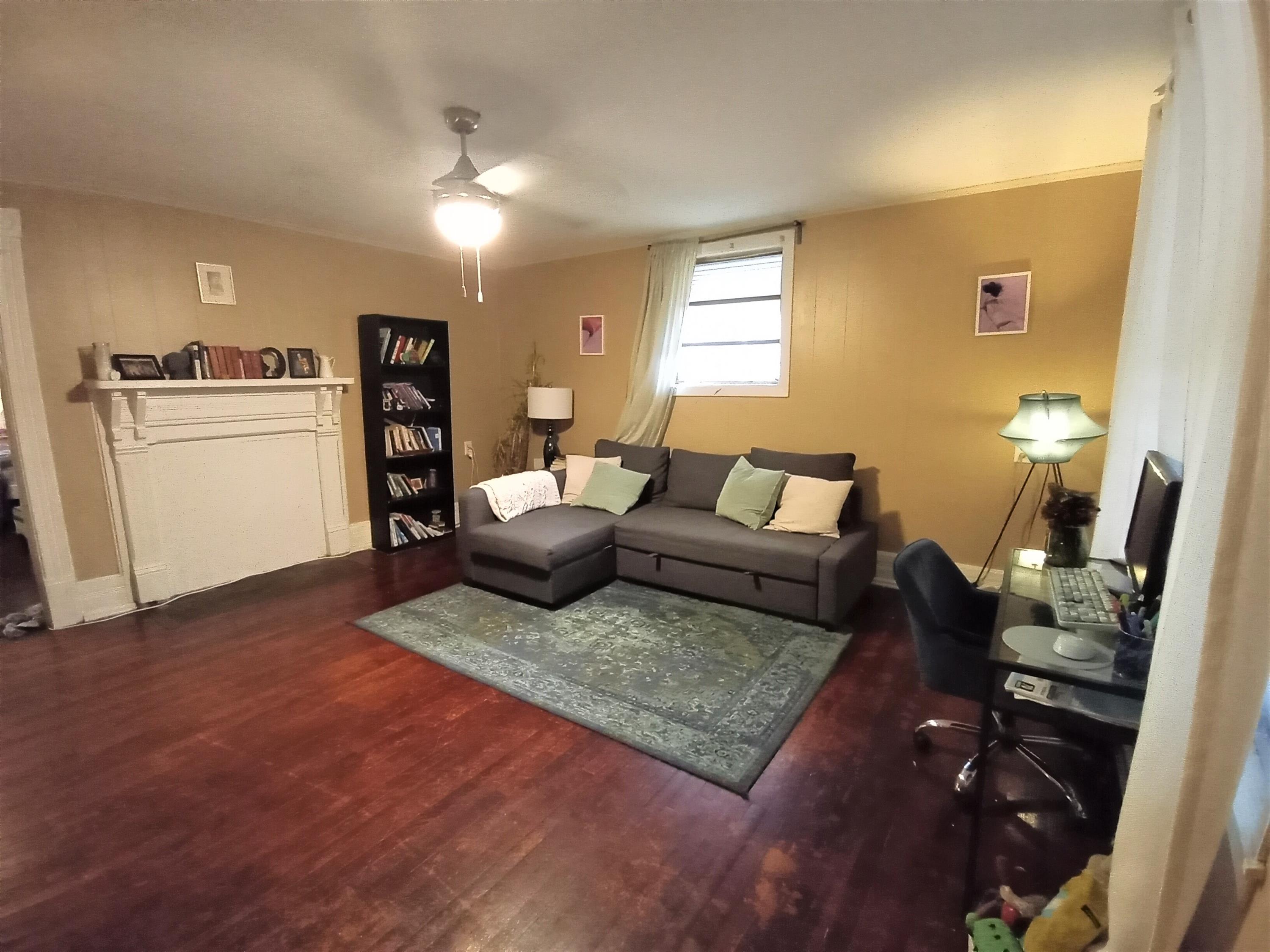 1032 Curran Street – photo 3