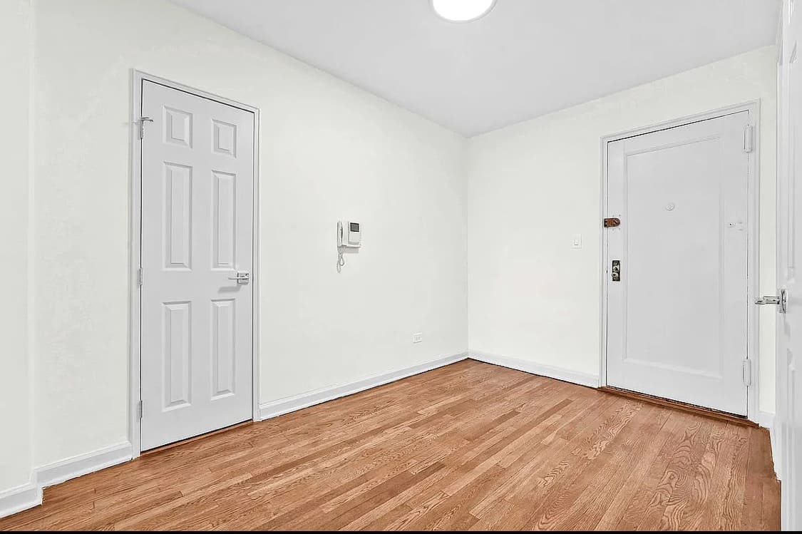 10 E 43rd St Apt 4K – photo 4