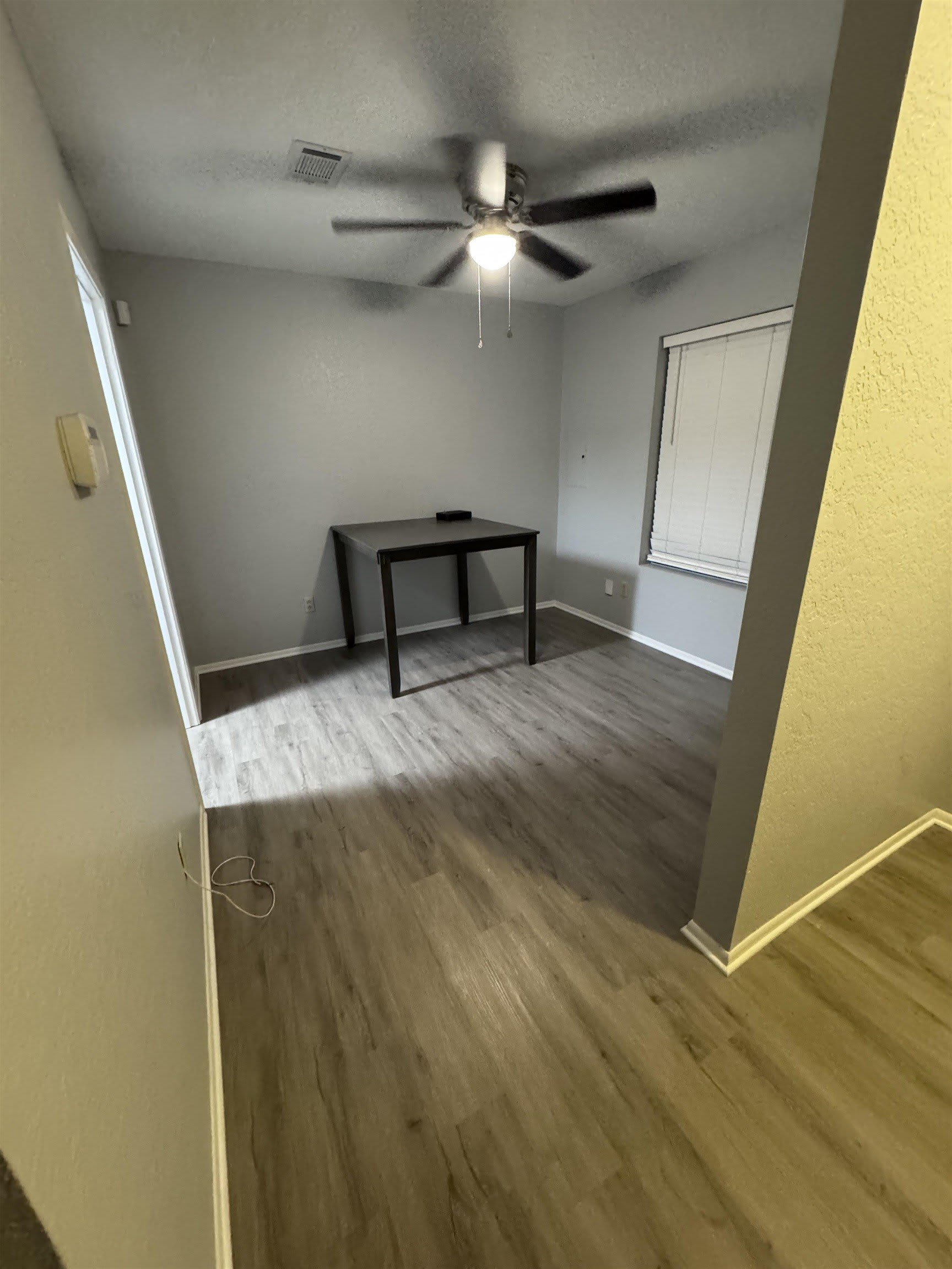 8273 Heartfield – photo 2
