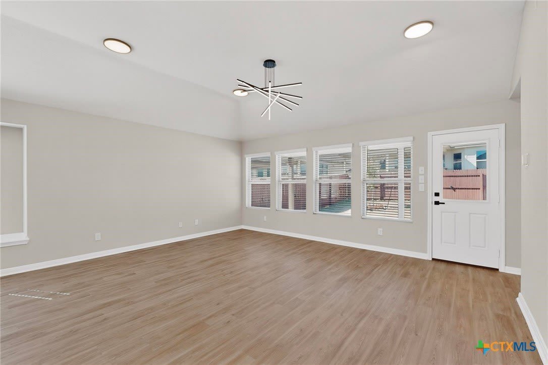 1160 Water Valley – photo 4