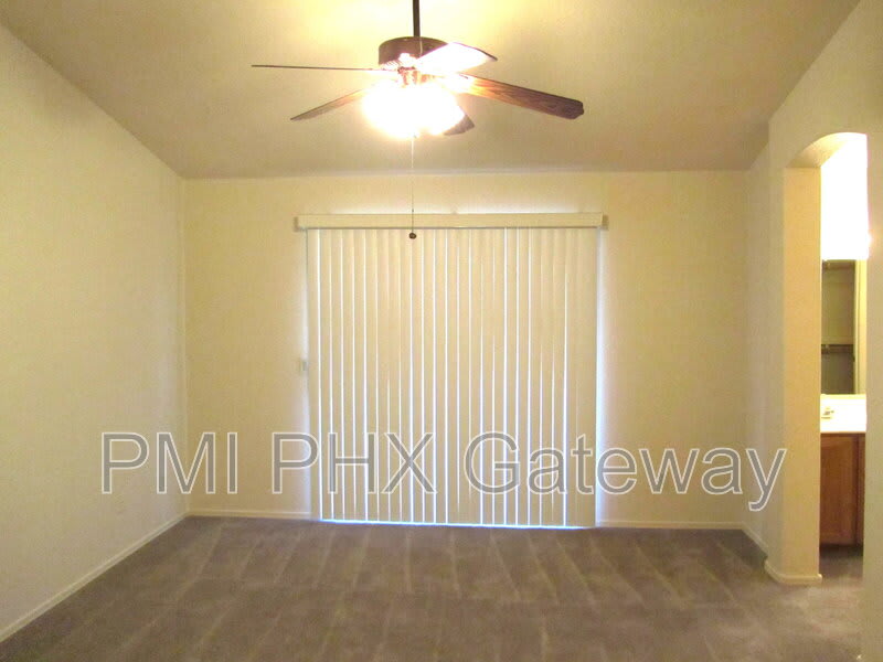 6702 N. 89th Ave. – photo 4